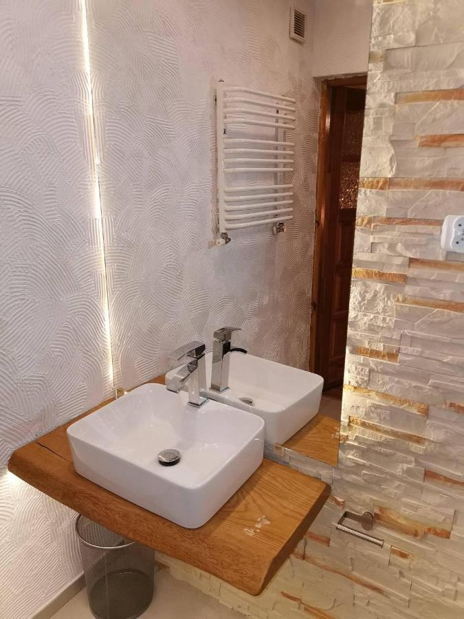 Wynajem Pokoi Guest House Czarny Dunajec Bagian luar foto